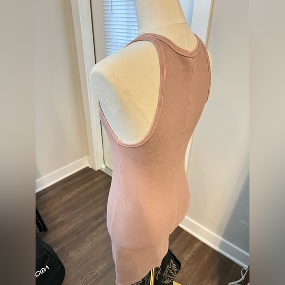 Old Navy Taupe Sleeveless Mini Dress - Picture 4 of 7